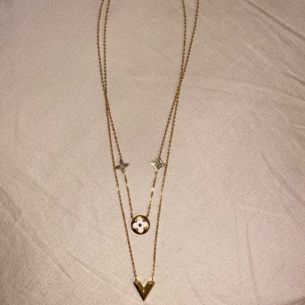 Jewelry Set - Picture 4 of 15
